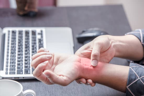 pain in wrist using laptop or computer